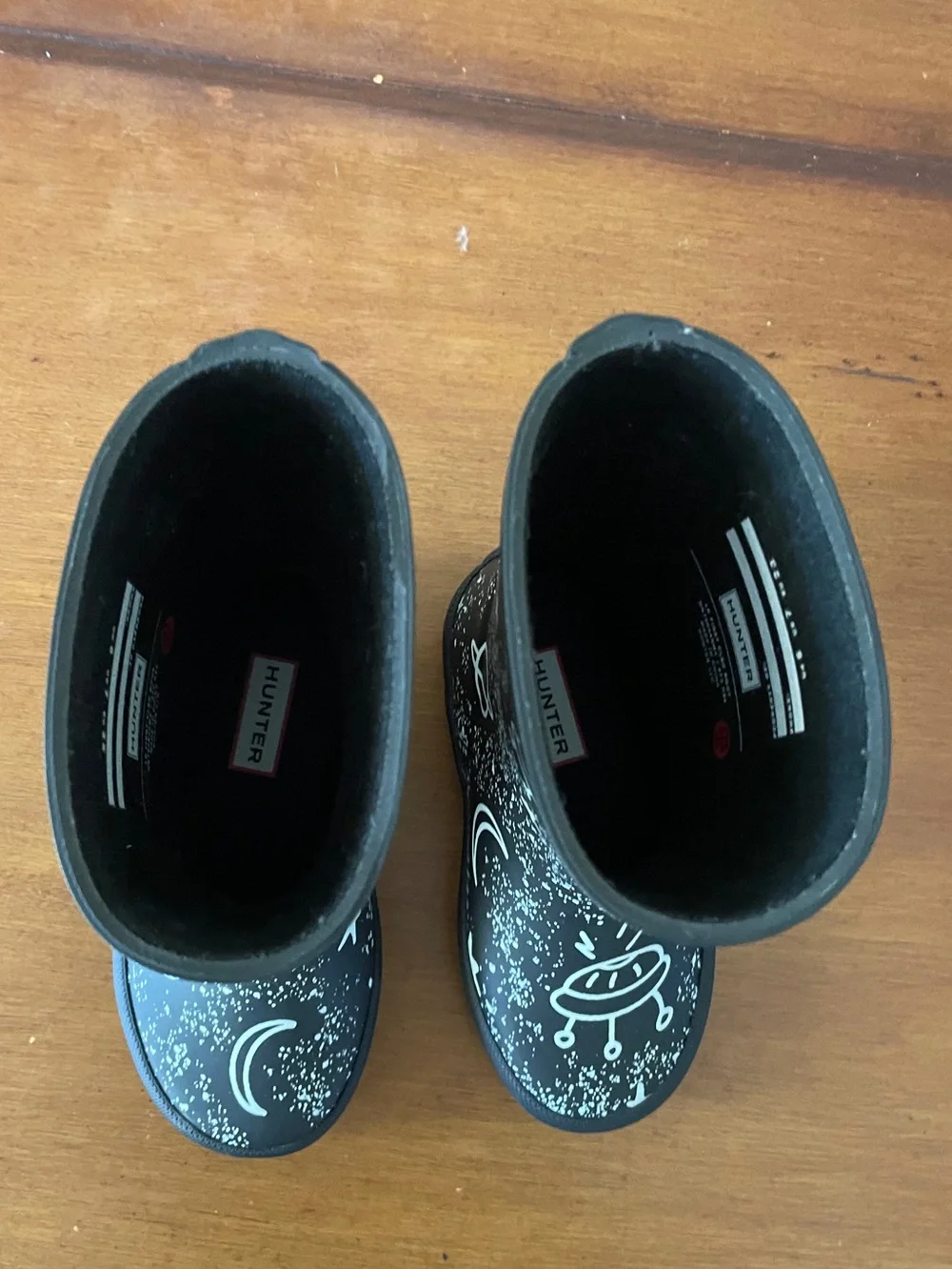 Hunter Kids First Classic Rain Boot Toddler Sz 7 Space Theme Print Black & White